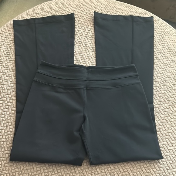 Lululemon Groove Pant Slim - Picture 2 of 7